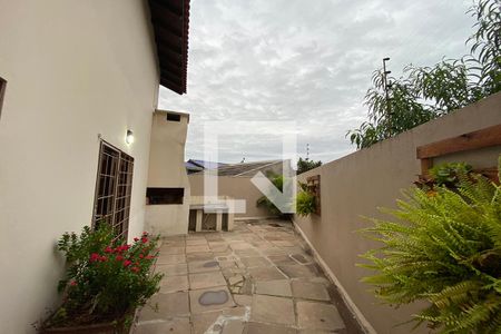 Casa à venda com 230m², 5 quartos e 4 vagasÁrea Externa