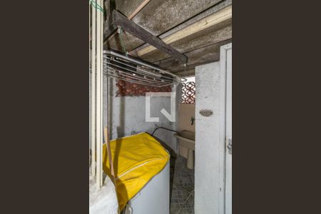 Apartamento à venda com 120m², 2 quartos e 2 vagas Apartamento à venda com 120m², 2 quartos e 2 vagasÁrea de Serviço