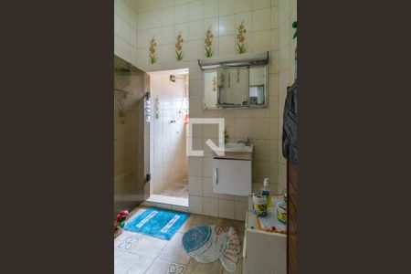 Apartamento à venda com 120m², 2 quartos e 2 vagas Apartamento à venda com 120m², 2 quartos e 2 vagasBanheiro