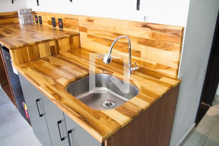 Cozinha - Torneira de kitnet/studio para alugar com 1 quarto, 37m² em Centro Histórico de São Paulo, São Paulo