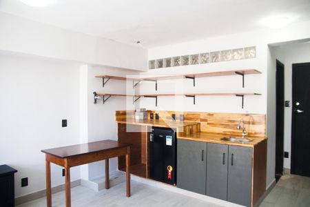 Cozinha de kitnet/studio para alugar com 1 quarto, 37m² em Centro Histórico de São Paulo, São Paulo
