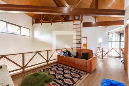 Casa à venda com 775m², 4 quartos e 6 vagasSala de TV