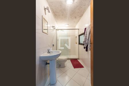 Casa à venda com 775m², 4 quartos e 6 vagasBanheiro da Suíte 4