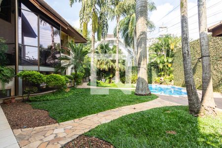 Casa à venda com 775m², 4 quartos e 6 vagasÁrea Externa