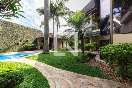 Casa à venda com 775m², 4 quartos e 6 vagasÁrea Externa