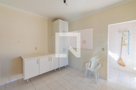 Casa à venda com 170m², 4 quartos e 3 vagasSala (Edícula)