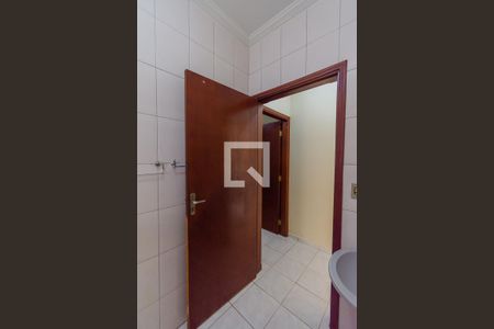 Casa à venda com 170m², 4 quartos e 3 vagasBanheiro Social (Edícula)