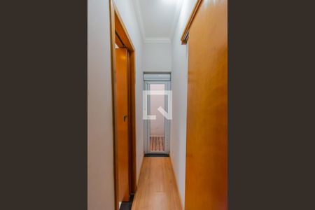 Casa à venda com 170m², 4 quartos e 3 vagasCorredor