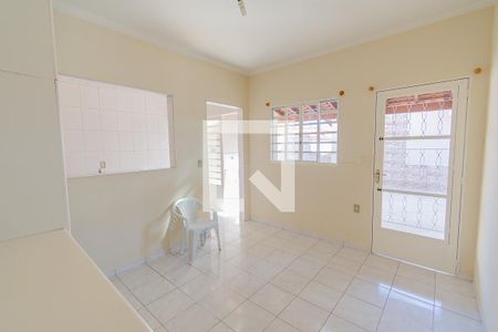 Casa à venda com 170m², 4 quartos e 3 vagasSala (Edícula)