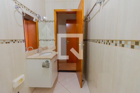 Casa à venda com 170m², 4 quartos e 3 vagasBanheiro da Suíte 2