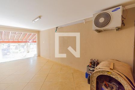 Casa à venda com 170m², 4 quartos e 3 vagasGaragem