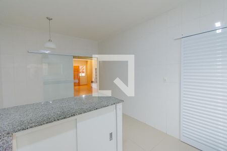 Casa à venda com 170m², 4 quartos e 3 vagasCozinha