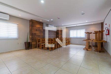 Apartamento para alugar com 49m², 2 quartos e 1 vagaÁrea comum - Salão de Festas