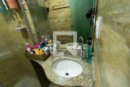 Banheiro de apartamento à venda com 1 quarto, 36m² em Riacho Fundo I, Brasília