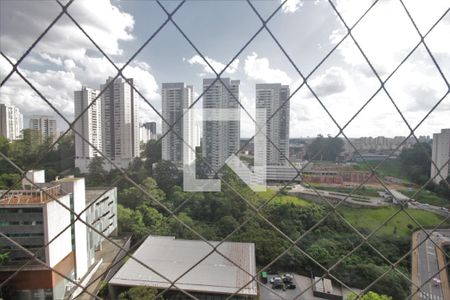 Vista da sala de apartamento à venda com 4 quartos, 238m² em Vila Suzana, São Paulo
