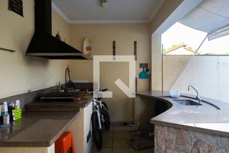 Casa à venda com 365m², 4 quartos e 4 vagaschurrasqueira