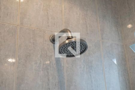 Casa à venda com 365m², 4 quartos e 4 vagasbanheiro suite 1