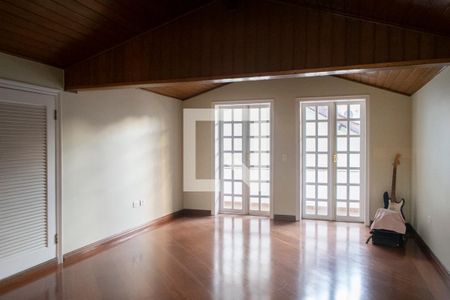 Casa à venda com 365m², 4 quartos e 4 vagassotão