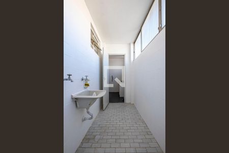 Apartamento à venda com 60m², 2 quartos e 1 vagaÁrea de Serviço