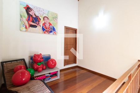 Casa à venda com 114m², 3 quartos e 1 vagaCorredor