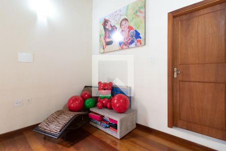 Casa à venda com 114m², 3 quartos e 1 vagaCorredor