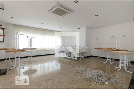 Apartamento à venda com 62m², 2 quartos e 1 vagasalao de festa