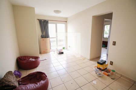 Apartamento à venda com 62m², 2 quartos e 1 vagaSala