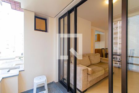 Apartamento para alugar com 45m², 1 quarto e 1 vaga Apartamento para alugar com 45m², 1 quarto e 1 vagaVaranda