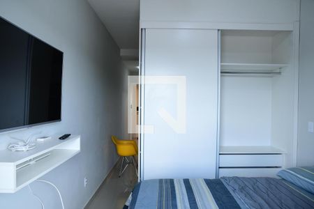 Quarto de kitnet/studio para alugar com 1 quarto, 27m² em Granja Viana, Cotia