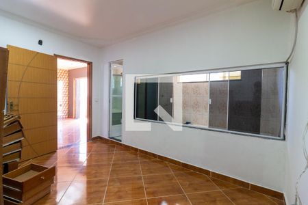 Apartamento para alugar com 90m², 2 quartos e sem vagaSuíte