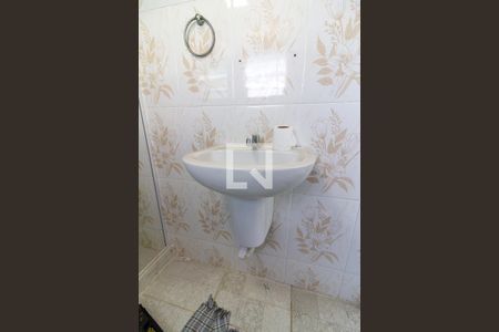 Apartamento para alugar com 90m², 2 quartos e sem vagaDetalhe Banheiro Social