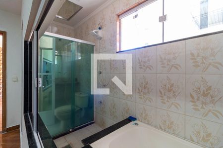 Apartamento para alugar com 90m², 2 quartos e sem vagaBanheiro da Suíte