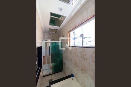 Apartamento para alugar com 90m², 2 quartos e sem vagaBanheiro da Suíte