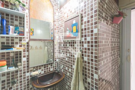 Apartamento à venda com 85m², 2 quartos e sem vaga Apartamento à venda com 85m², 2 quartos e sem vagaBanheiro