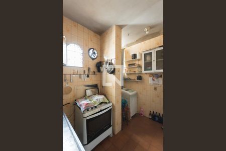 Apartamento à venda com 85m², 2 quartos e sem vaga Apartamento à venda com 85m², 2 quartos e sem vagaCozinha e Área de Serviço