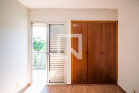 Suíte de apartamento para alugar com 1 quarto, 54m² em Vila Itapura, Campinas