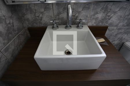 Apartamento à venda com 70m², 3 quartos e 1 vaga Apartamento à venda com 70m², 3 quartos e 1 vagaBanheiro 2