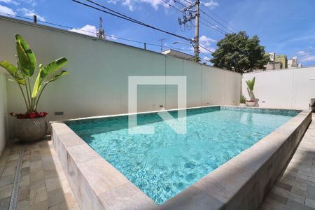 Studio à venda com 26m², 1 quarto e sem vagaÁrea comum - Piscina