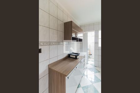 Cozinha de apartamento para alugar com 2 quartos, 58m² em Vila Guilhermina, São Paulo