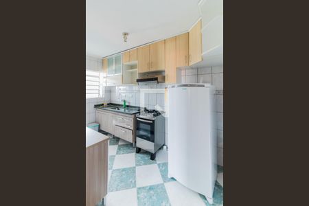 Cozinha de apartamento para alugar com 2 quartos, 58m² em Vila Guilhermina, São Paulo