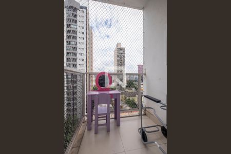 Sala - Varanda de apartamento à venda com 2 quartos, 71m² em Pinheiros, São Paulo
