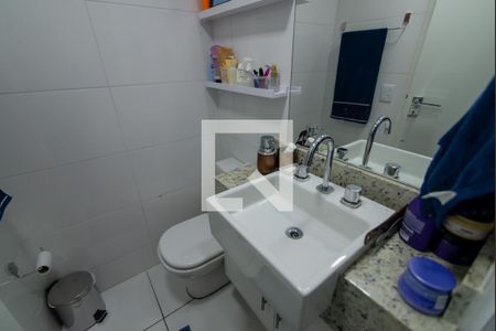 Apartamento à venda com 65m², 2 quartos e 2 vagasBanheiro da Suíte