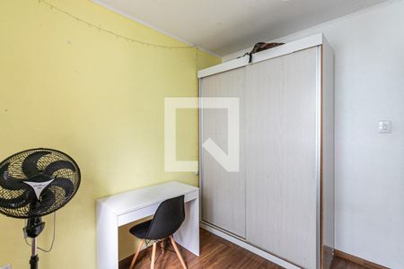 Apartamento à venda com 81m², 4 quartos e 2 vagas Apartamento à venda com 81m², 4 quartos e 2 vagasQuarto 4