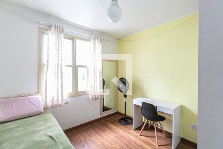 Apartamento à venda com 81m², 4 quartos e 2 vagas Apartamento à venda com 81m², 4 quartos e 2 vagasQuarto 4