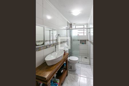 Apartamento à venda com 81m², 4 quartos e 2 vagas Apartamento à venda com 81m², 4 quartos e 2 vagasBanheiro