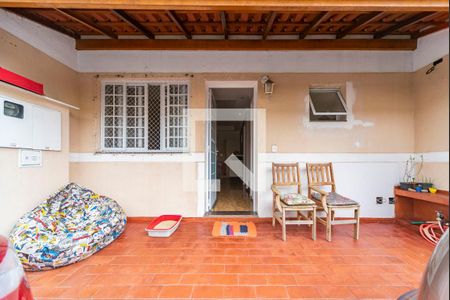 Casa de condomínio à venda com 72m², 2 quartos e 2 vagas Casa de condomínio à venda com 72m², 2 quartos e 2 vagasVaranda