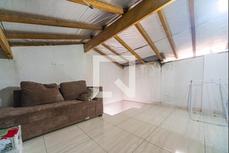 Casa de condomínio à venda com 72m², 2 quartos e 2 vagas Casa de condomínio à venda com 72m², 2 quartos e 2 vagasSótão
