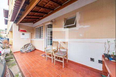 Casa de condomínio à venda com 72m², 2 quartos e 2 vagas Casa de condomínio à venda com 72m², 2 quartos e 2 vagasVaranda