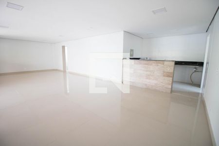 Casa de condomínio à venda com 72m², 2 quartos e 2 vagas Casa de condomínio à venda com 72m², 2 quartos e 2 vagasÁrea comum - Salão de festas