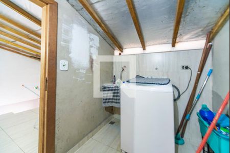 Casa de condomínio à venda com 72m², 2 quartos e 2 vagas Casa de condomínio à venda com 72m², 2 quartos e 2 vagasÁrea de Serviço